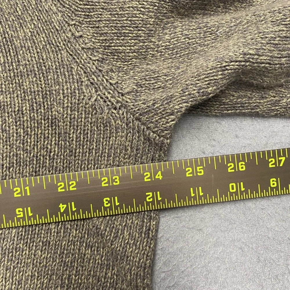 Eddie Bauer classic half
